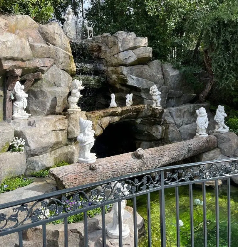 Snow White's Grotto at Disneyland Resort