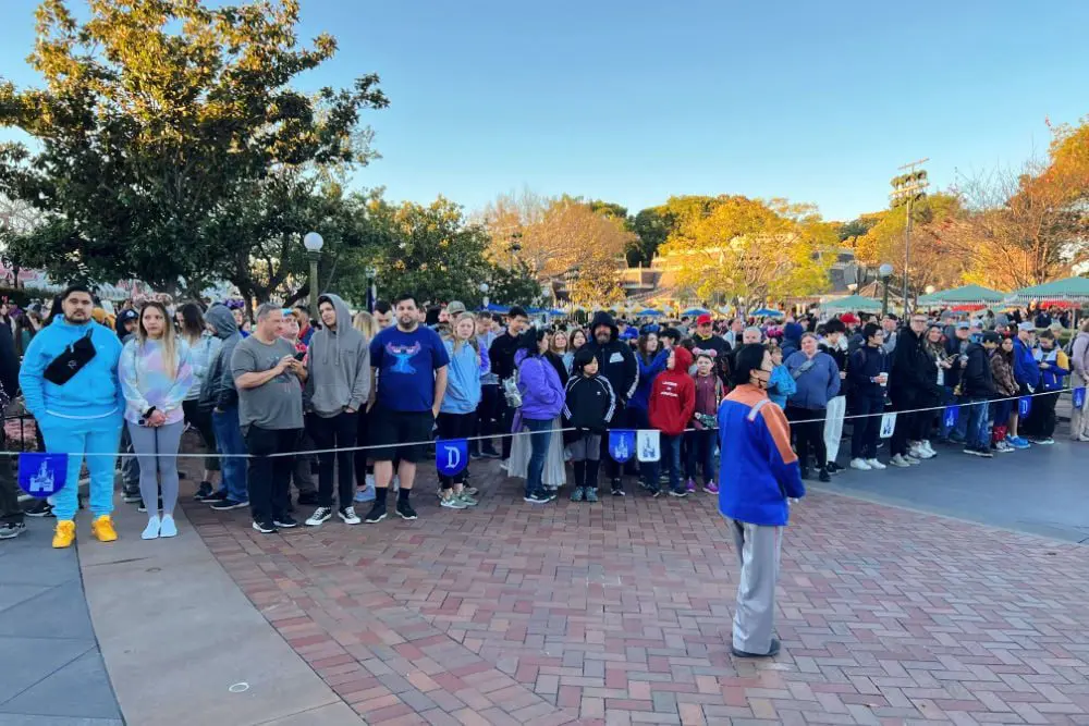 Disneyland Rope Drop Guide 2026