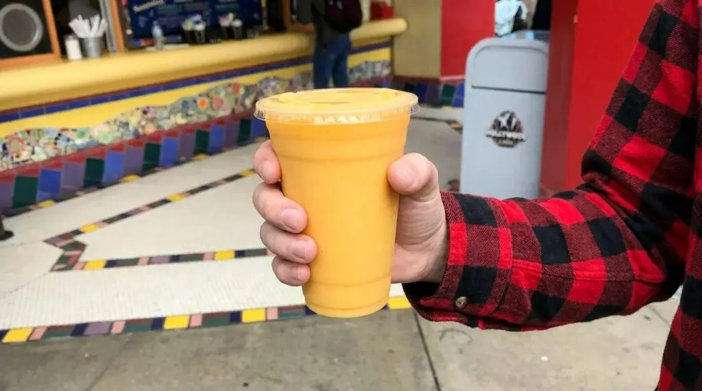 Mango Madness Smoothie at Schmoozies, Disneyland California Adventure