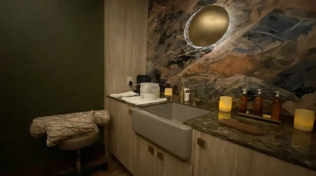 Tenaya Stone Spa area with sinks and lotions.
