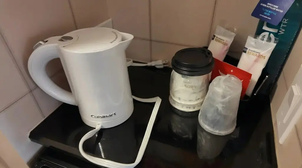 tea maker at the hotel lulu anaheim.